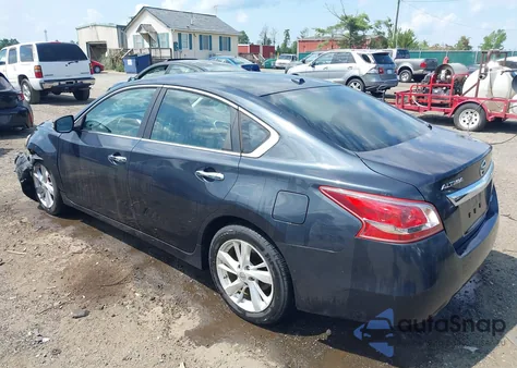 2013 Nissan Altima 2.5 Sv z USA, uszkodzony, nr VIN 1N4AL3AP3DC168704